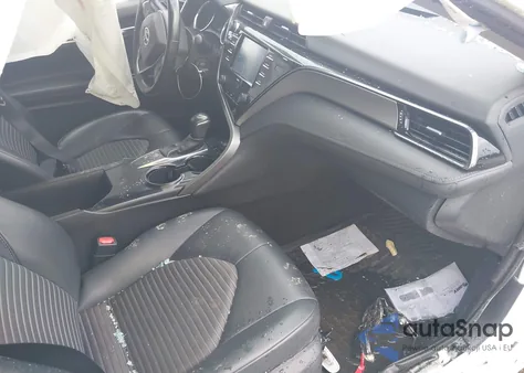 2020 Toyota Camry Se z USA, uszkodzony, nr VIN 4T1G11AK5LU350475